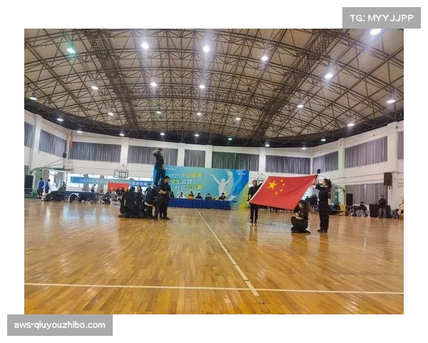 团队篮球与超级外援驱动模式形成鲜明对抗 联赛现战术哲学碰撞